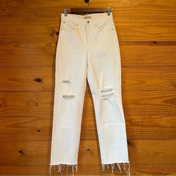 Madewell The Perfect Vintage Straight Jean in Tile White: Ripped Knee Edition 26 - Picture 2 of 13